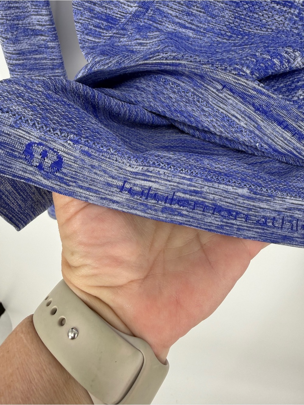 Lululemon Swiftly Tech LS Crew Size 4 Blue Space Dye Heathered Hip Length Top - Picture 7 of 7